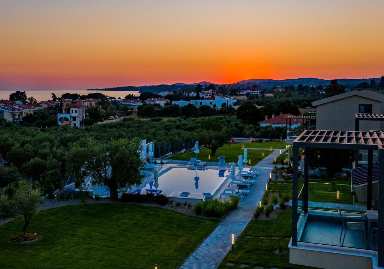 Miroes Suites Nikiti  Exterior foto