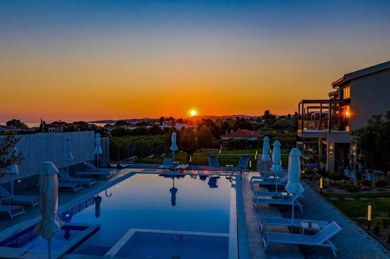 Miroes Suites Nikiti  Exterior foto